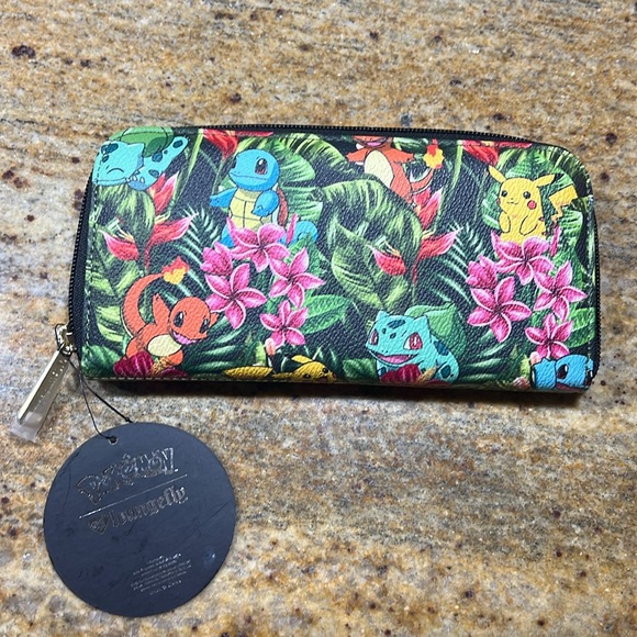 Pokémon Loungefly Wallet - Picture 3 of 3